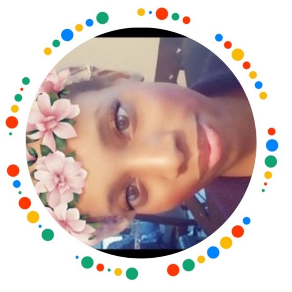 Meet your Posher, Mina